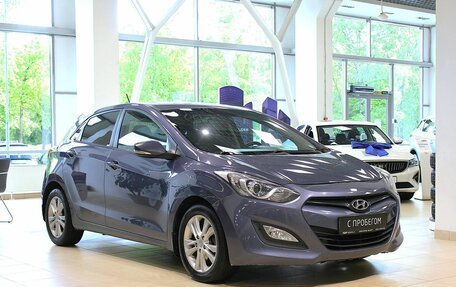 Hyundai i30 II рестайлинг, 2012 год, 820 000 рублей, 3 фотография