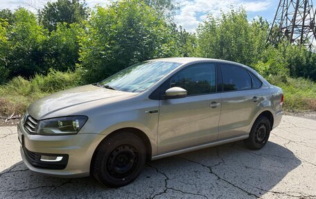 Volkswagen Polo VI (EU Market), 2018 год, 1 200 000 рублей, 3 фотография