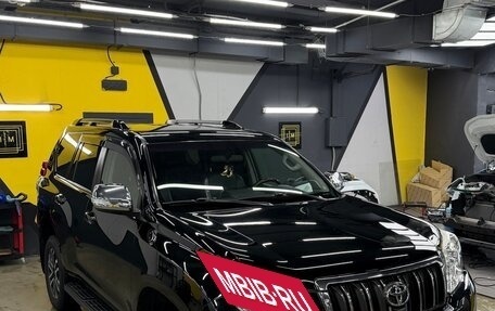 Toyota Land Cruiser Prado 150 рестайлинг 2, 2012 год, 2 880 000 рублей, 4 фотография