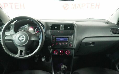 Volkswagen Polo VI (EU Market), 2013 год, 750 000 рублей, 15 фотография