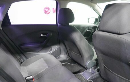 Volkswagen Polo VI (EU Market), 2013 год, 750 000 рублей, 11 фотография