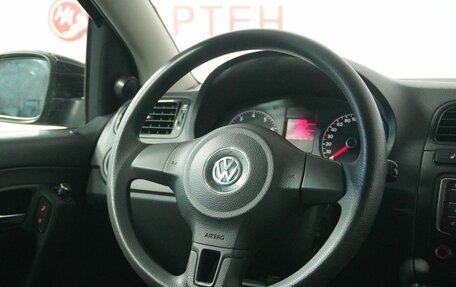 Volkswagen Polo VI (EU Market), 2013 год, 750 000 рублей, 16 фотография