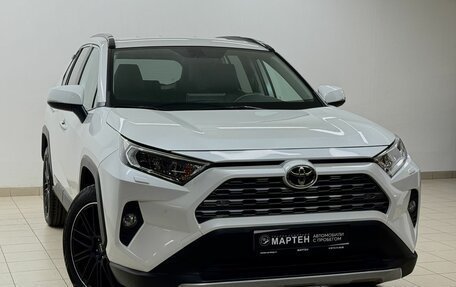 Toyota RAV4, 2020 год, 3 400 000 рублей, 3 фотография