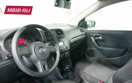 Volkswagen Polo VI (EU Market), 2013 год, 750 000 рублей, 9 фотография