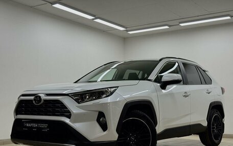 Toyota RAV4, 2020 год, 3 400 000 рублей, 7 фотография