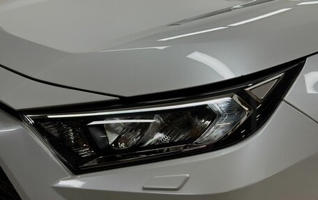 Toyota RAV4, 2020 год, 3 400 000 рублей, 8 фотография