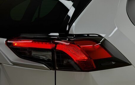 Toyota RAV4, 2020 год, 3 400 000 рублей, 10 фотография
