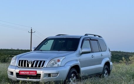 Toyota Land Cruiser Prado 120 рестайлинг, 2003 год, 1 фотография