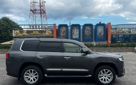 Toyota Land Cruiser 200, 2012 год, 4 610 000 рублей, 3 фотография