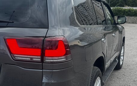 Toyota Land Cruiser 200, 2012 год, 4 610 000 рублей, 8 фотография