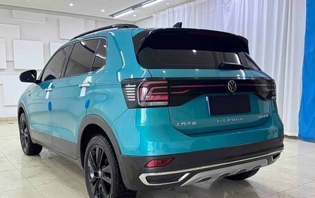 Volkswagen T-Cross I, 2022 год, 1 665 006 рублей, 4 фотография