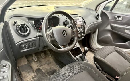 Renault Kaptur I рестайлинг, 2017 год, 1 389 000 рублей, 5 фотография
