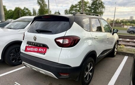 Renault Kaptur I рестайлинг, 2017 год, 1 389 000 рублей, 3 фотография