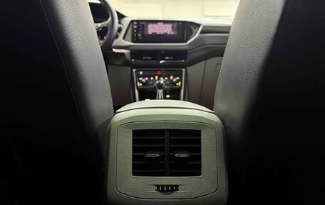 Volkswagen T-Cross I, 2022 год, 1 665 006 рублей, 18 фотография