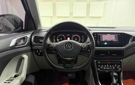 Volkswagen T-Cross I, 2022 год, 1 665 006 рублей, 16 фотография