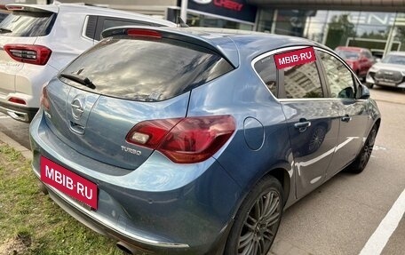 Opel Astra J, 2013 год, 679 000 рублей, 3 фотография
