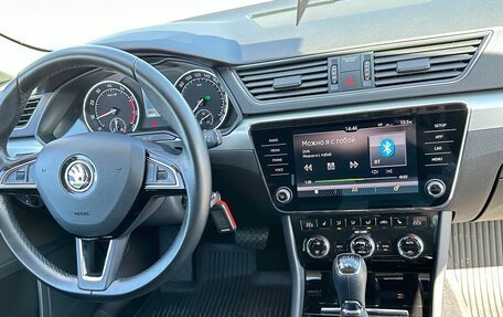 Skoda Superb III рестайлинг, 2017 год, 2 450 000 рублей, 15 фотография