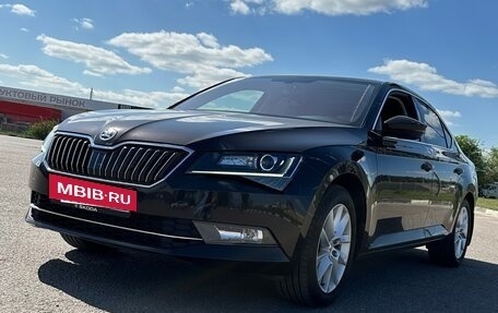 Skoda Superb III рестайлинг, 2017 год, 2 450 000 рублей, 10 фотография