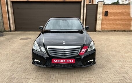 Mercedes-Benz E-Класс, 2011 год, 1 600 000 рублей, 1 фотография