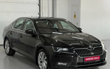 Skoda Superb III рестайлинг, 2016 год, 1 850 000 рублей, 1 фотография