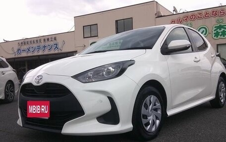 Toyota Yaris, 2021 год, 820 000 рублей, 1 фотография