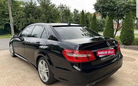 Mercedes-Benz E-Класс, 2011 год, 1 600 000 рублей, 5 фотография