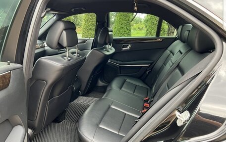 Mercedes-Benz E-Класс, 2011 год, 1 600 000 рублей, 11 фотография