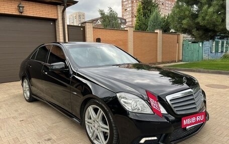 Mercedes-Benz E-Класс, 2011 год, 1 600 000 рублей, 3 фотография