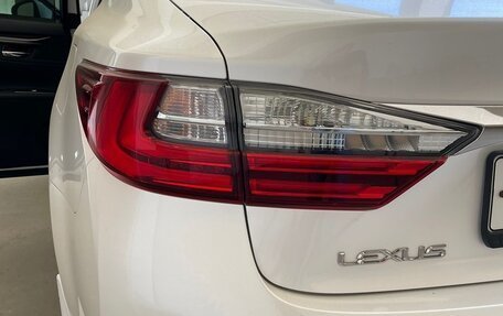 Lexus ES VII, 2017 год, 3 600 000 рублей, 14 фотография
