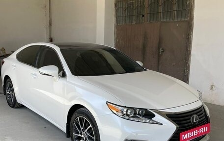 Lexus ES VII, 2017 год, 3 600 000 рублей, 21 фотография
