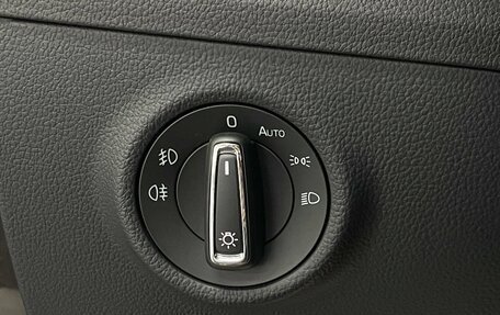 Skoda Superb III рестайлинг, 2016 год, 1 850 000 рублей, 14 фотография