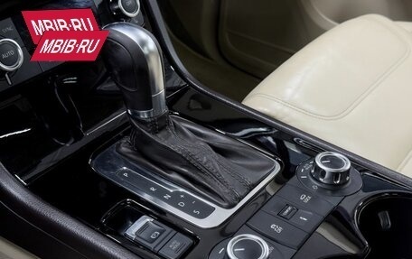 Volkswagen Touareg III, 2011 год, 2 199 900 рублей, 12 фотография