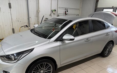 Hyundai Solaris II рестайлинг, 2020 год, 1 700 000 рублей, 3 фотография