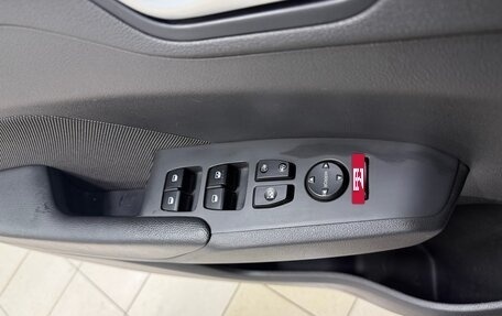 Hyundai Solaris II рестайлинг, 2020 год, 1 700 000 рублей, 13 фотография