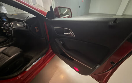 Mercedes-Benz CLA, 2016 год, 1 380 000 рублей, 13 фотография