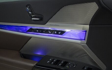 BMW 7 серия, 2023 год, 13 000 000 рублей, 15 фотография