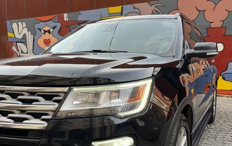 Ford Explorer VI, 2019 год, 3 350 000 рублей, 14 фотография