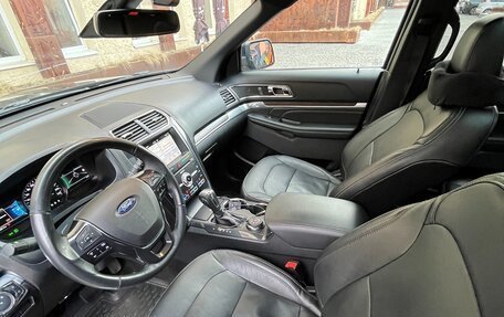 Ford Explorer VI, 2019 год, 3 350 000 рублей, 32 фотография
