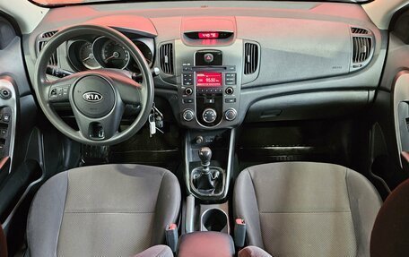 KIA Cerato III, 2010 год, 685 000 рублей, 9 фотография