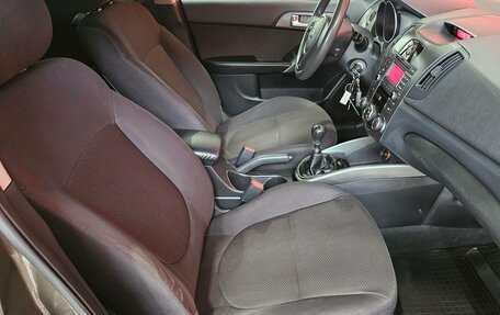 KIA Cerato III, 2010 год, 685 000 рублей, 12 фотография