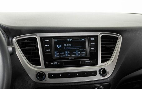 Hyundai Solaris II рестайлинг, 2021 год, 1 648 000 рублей, 10 фотография