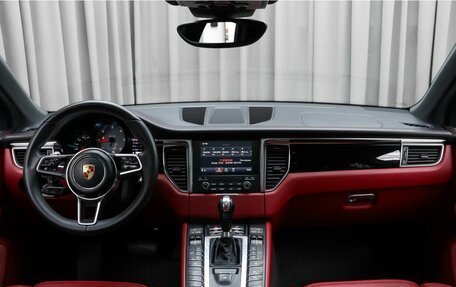 Porsche Macan I рестайлинг, 2017 год, 4 200 000 рублей, 7 фотография