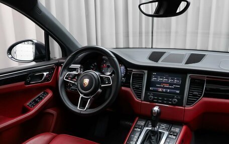 Porsche Macan I рестайлинг, 2017 год, 4 200 000 рублей, 8 фотография