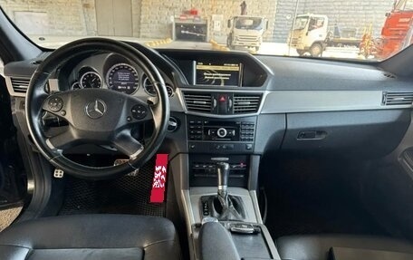Mercedes-Benz E-Класс, 2010 год, 1 194 600 рублей, 11 фотография