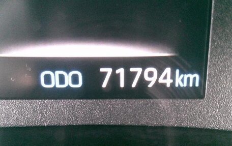 Toyota Yaris, 2021 год, 820 000 рублей, 28 фотография