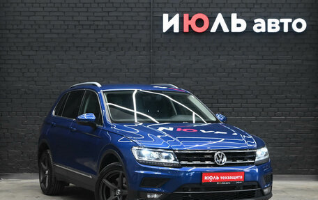 Volkswagen Tiguan II, 2018 год, 3 650 000 рублей, 3 фотография