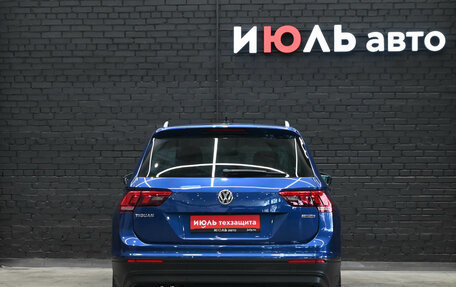 Volkswagen Tiguan II, 2018 год, 3 650 000 рублей, 5 фотография