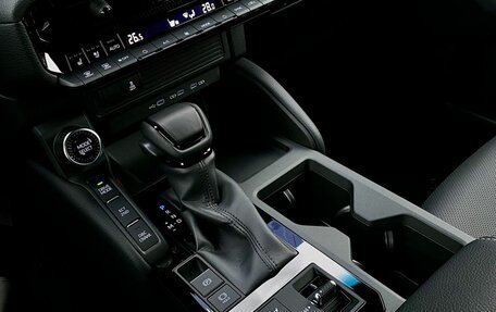 Toyota Land Cruiser Prado, 2025 год, 10 250 000 рублей, 32 фотография