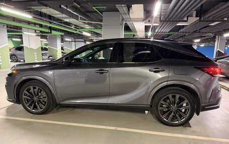 Lexus RX IV рестайлинг, 2022 год, 8 100 000 рублей, 6 фотография