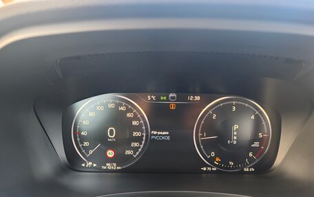 Volvo V90 Cross Country I рестайлинг, 2019 год, 3 000 000 рублей, 7 фотография